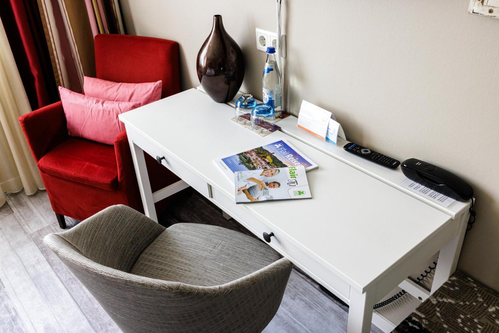 Flair Hotel Zum Storchen Bad Windsheim Esterno foto