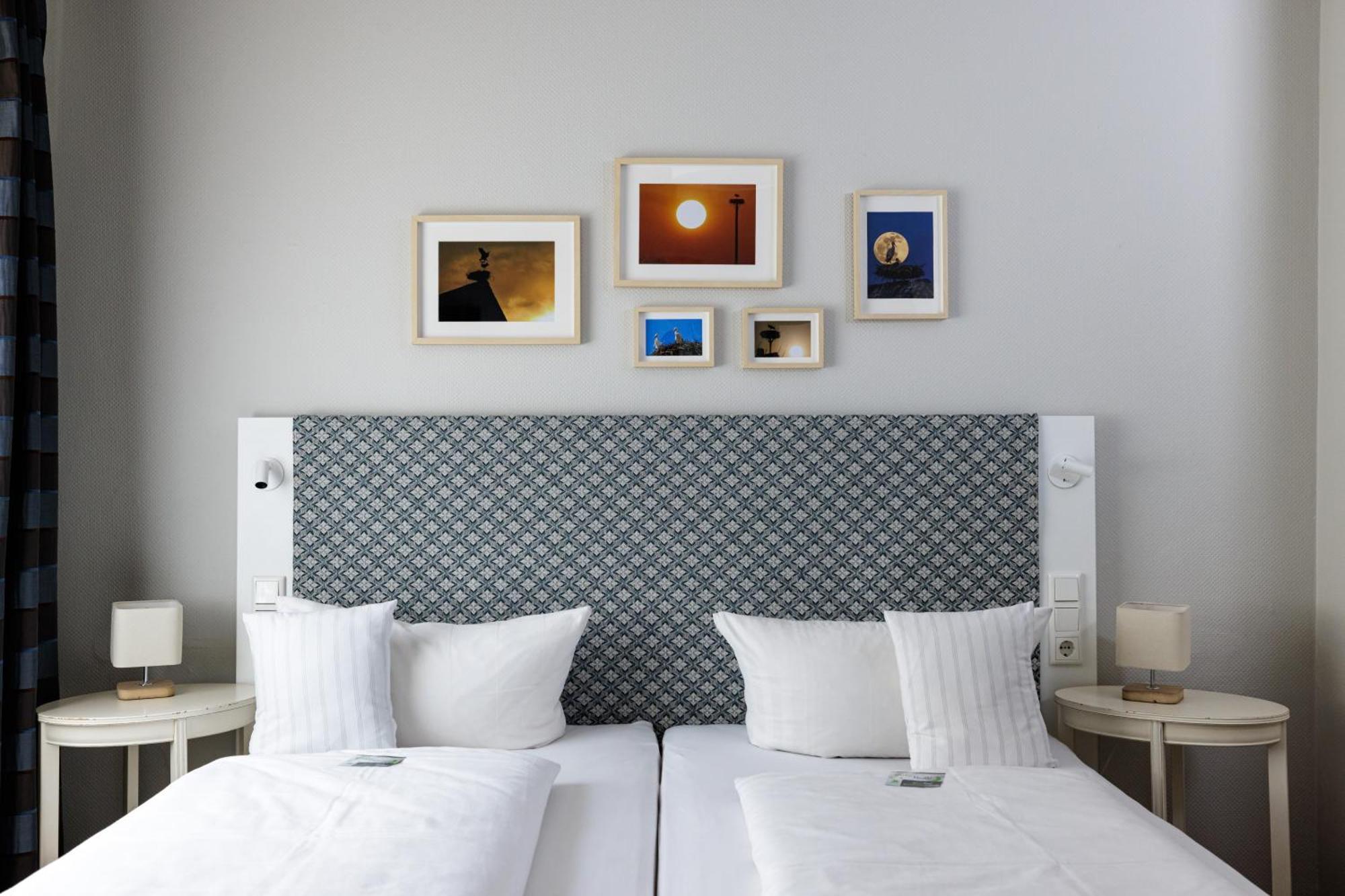 Flair Hotel Zum Storchen Bad Windsheim Esterno foto