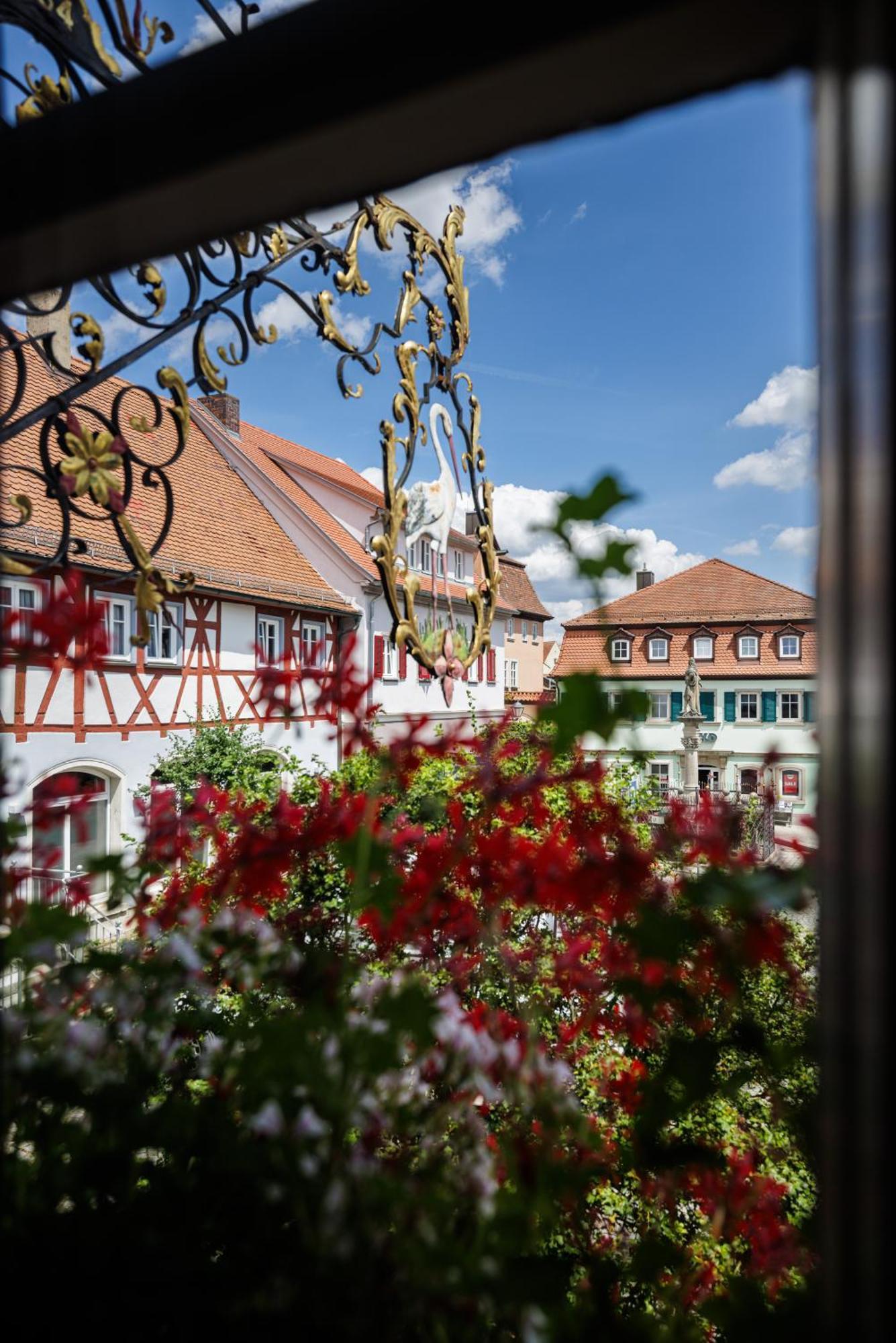 Flair Hotel Zum Storchen Bad Windsheim Esterno foto