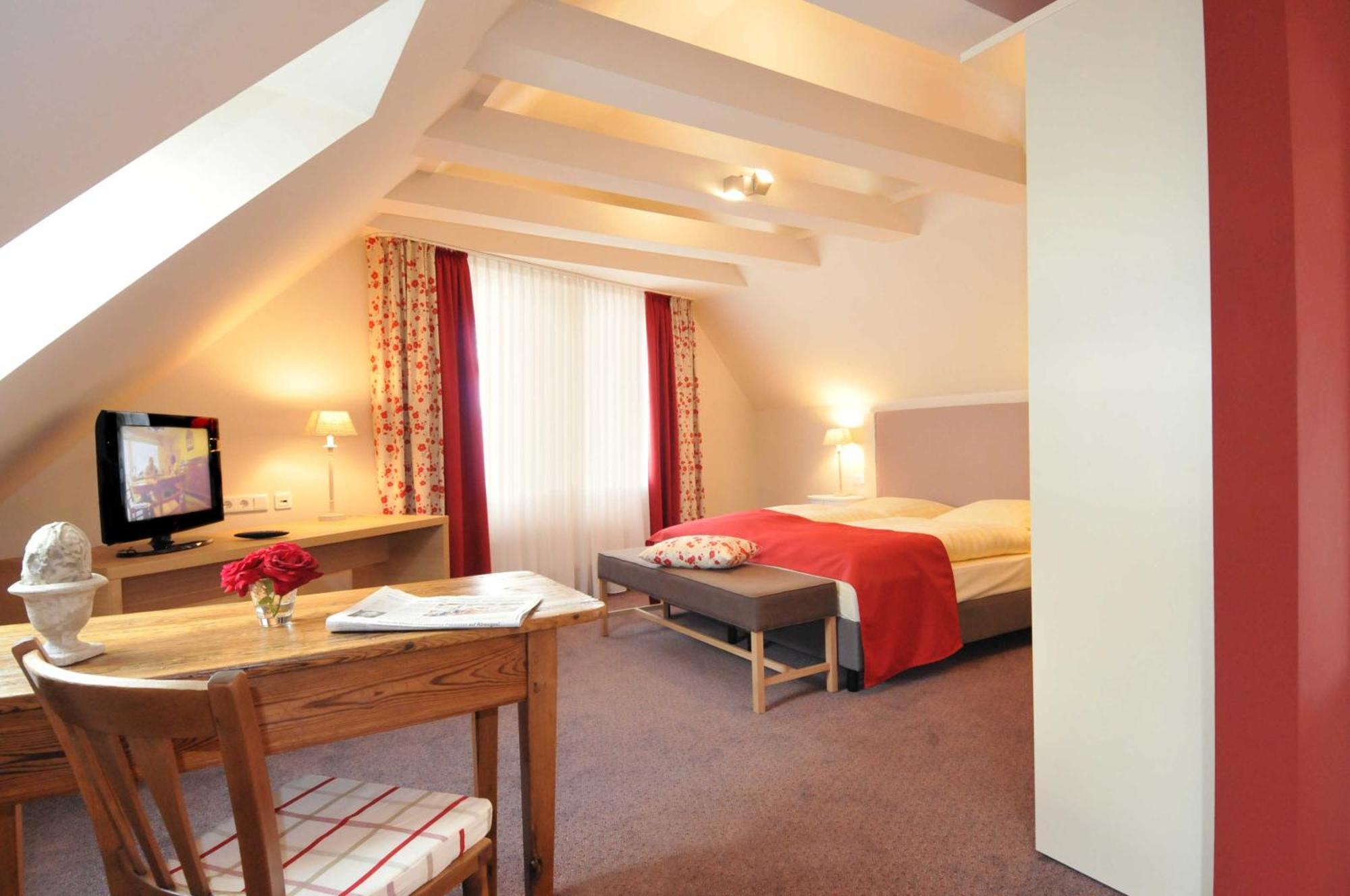 Flair Hotel Zum Storchen Bad Windsheim Esterno foto