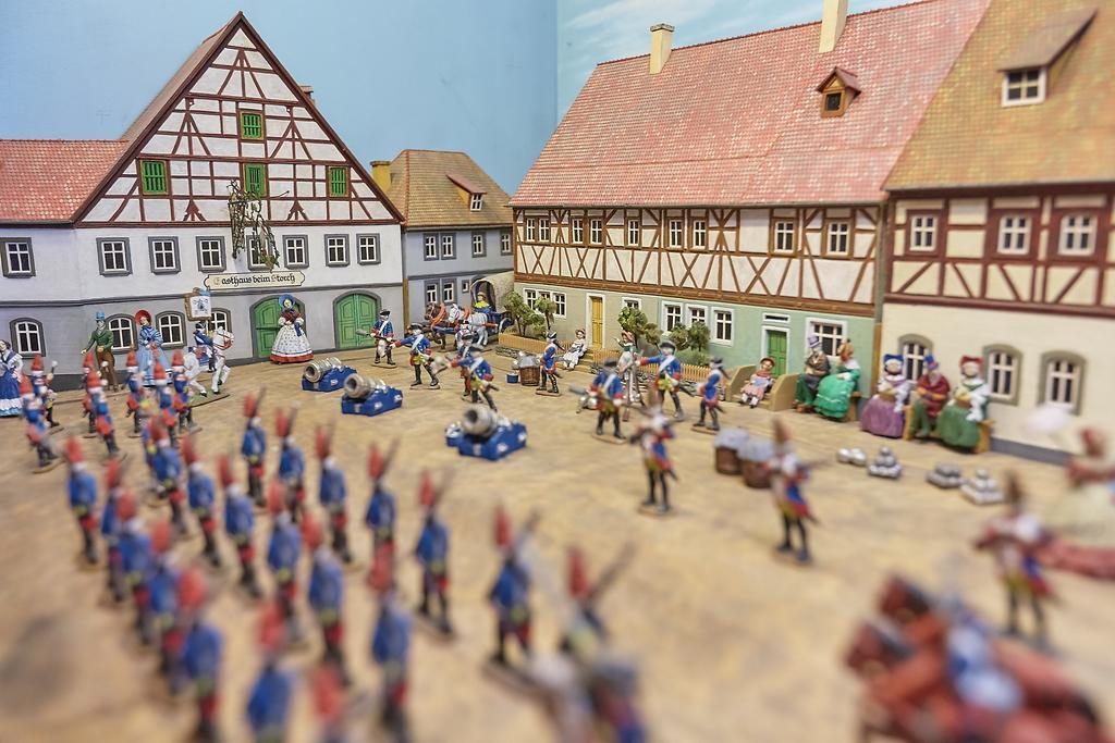 Flair Hotel Zum Storchen Bad Windsheim Esterno foto